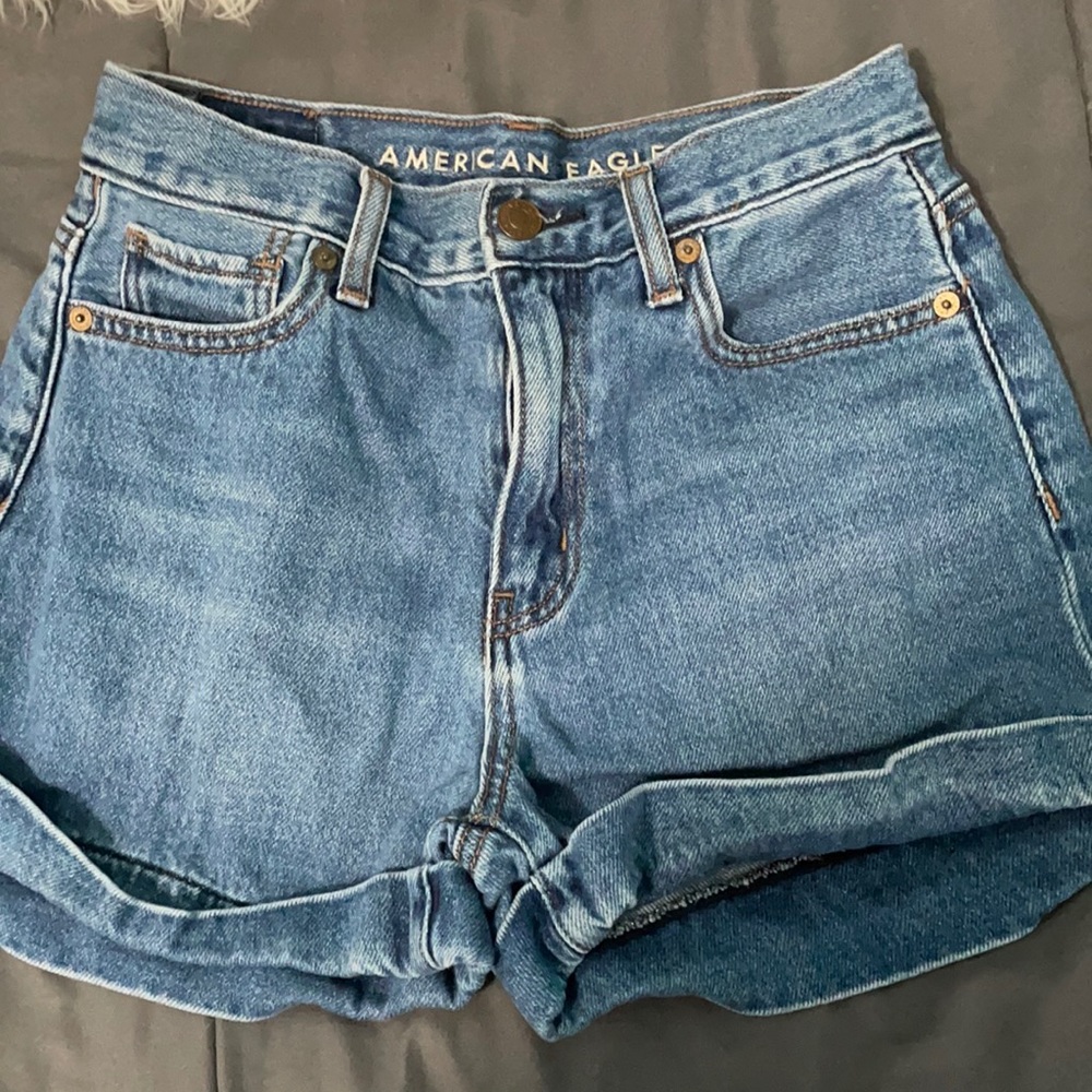 american eagle mom shorts